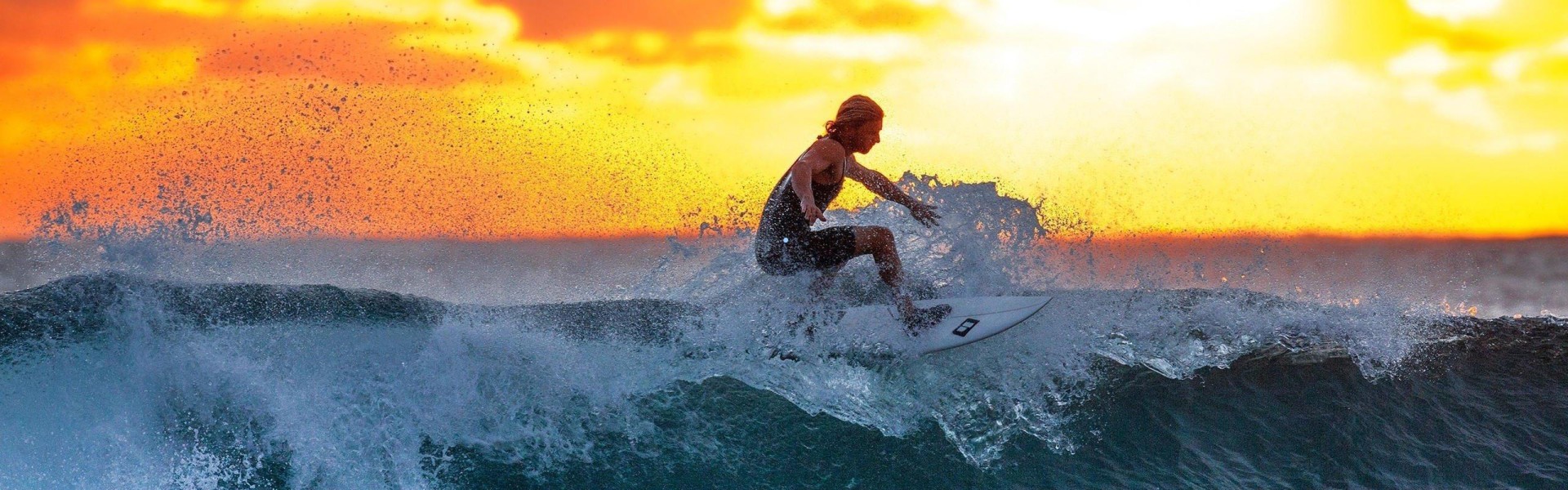 华体会：卡里克执教风采耀眼 滕哈格接掌曼联帅印之谜