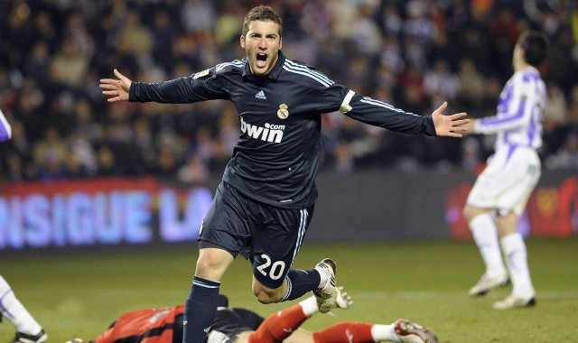 hth|皇马内部警报，球队表现持续滑坡，赛季征程遇严峻挑战