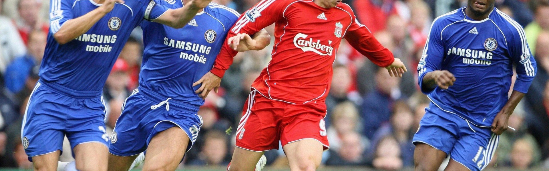 华体会赛事团队：明日焦点战，76人主场迎战尼克斯，恩比德领军冲击关键胜利