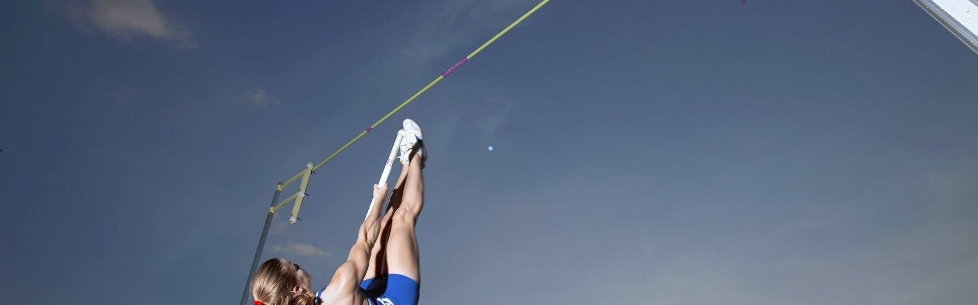 华体会官网：维尼修斯团队公开谴责西班牙媒体，系统性敌意舆论环境危及运动员身心与职业发展