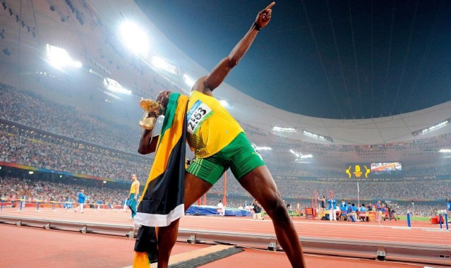 华体会体育官方-卡里克赛后深情点评，战术执行到位，欢乐氛围感染全场